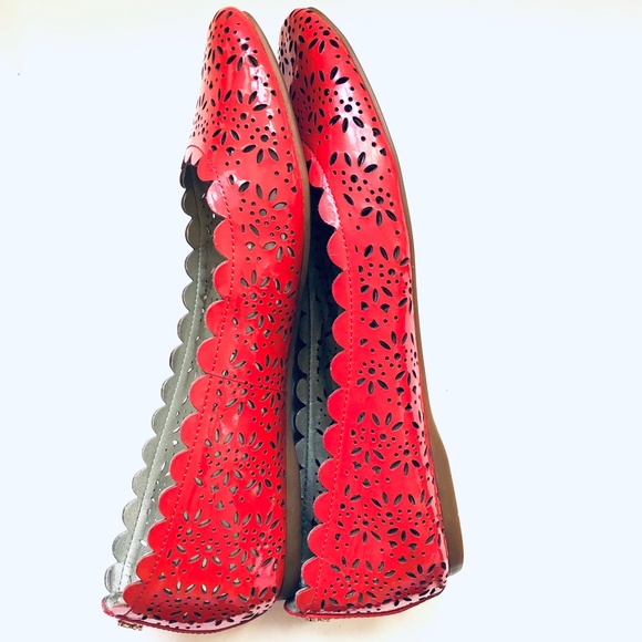Coach CARSIN Red Laser Cut Out Perforated Patent Leather Ballet Flat Shoes Sz 7 - Picture 8 of 9